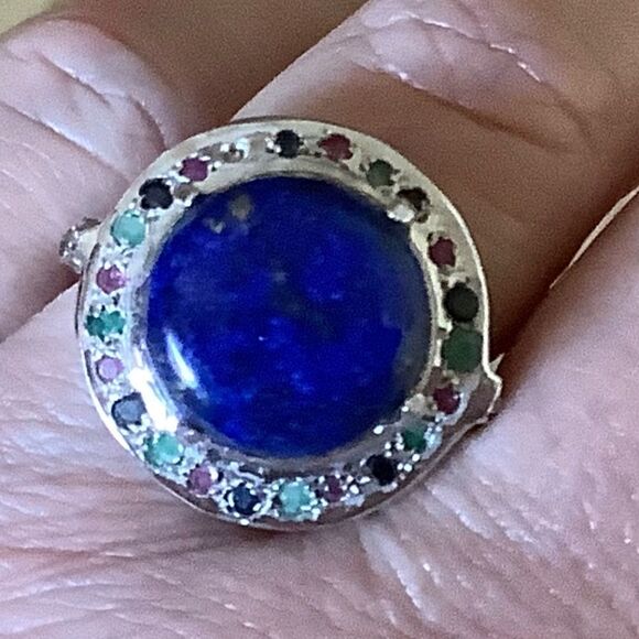 Sterling SILVER 925 LAPIS SURROUNDED EMERALD RUBY BLUE SAPPHIRE RING SIZE US 7.5